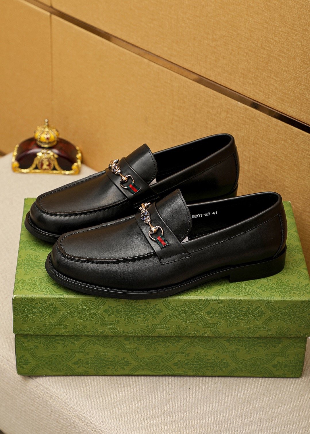 Gucci Black Metal Hardware Loafers — model