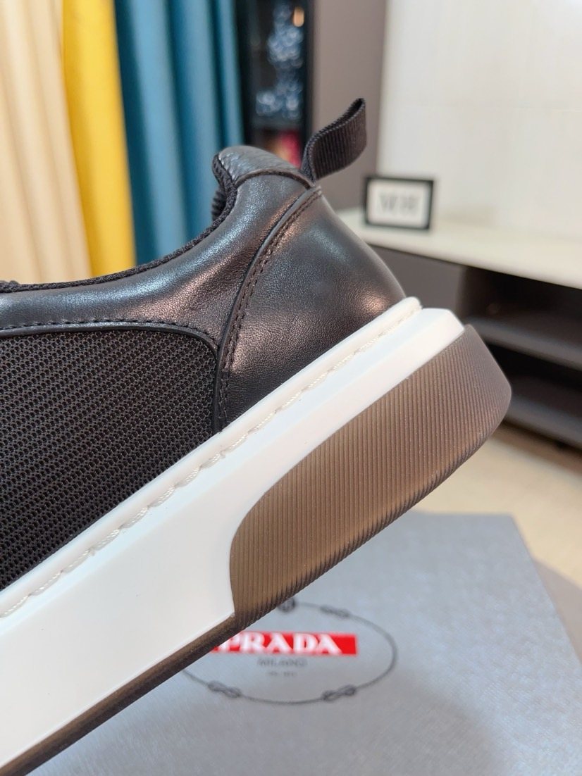 Prada Triangular Logo Sneakers — detail